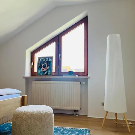 Sonnige Muehlhausen Mit Suedbalkon Apartament Affing